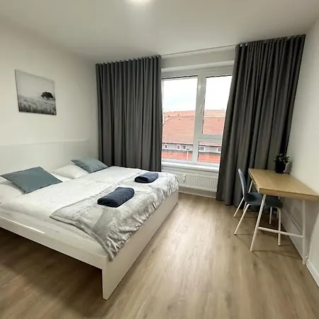 New Near Tipos Arena, Free Parking, Danubius One Building Appartement *